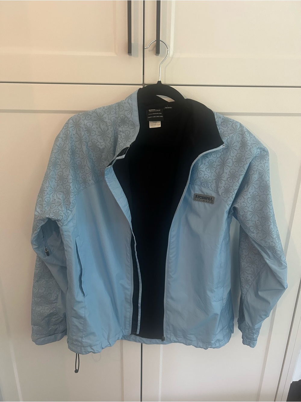 Running Room Light Blue Floral-Print Reflective Jacket